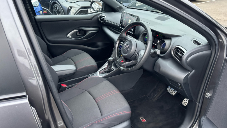 Toyota Yaris 1.5 Hybrid GR Sport 5dr CVT Hybrid Hatchback